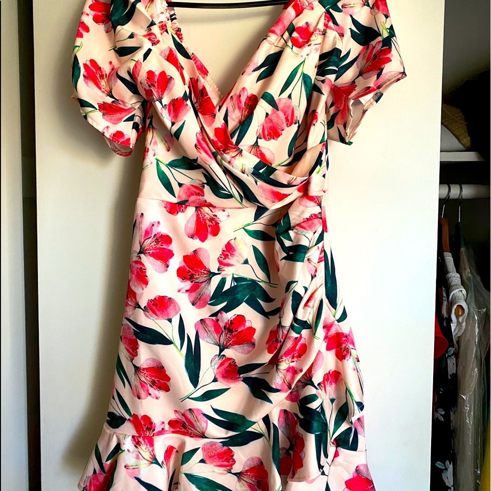 Summer dress Size M.